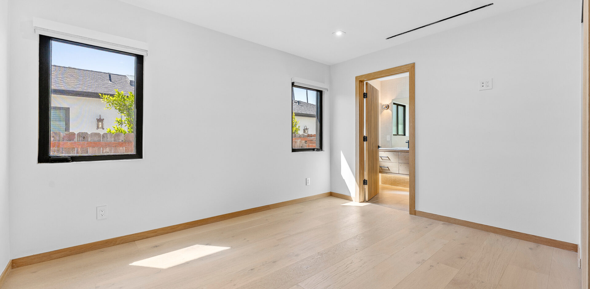 Pasadena Rental-25